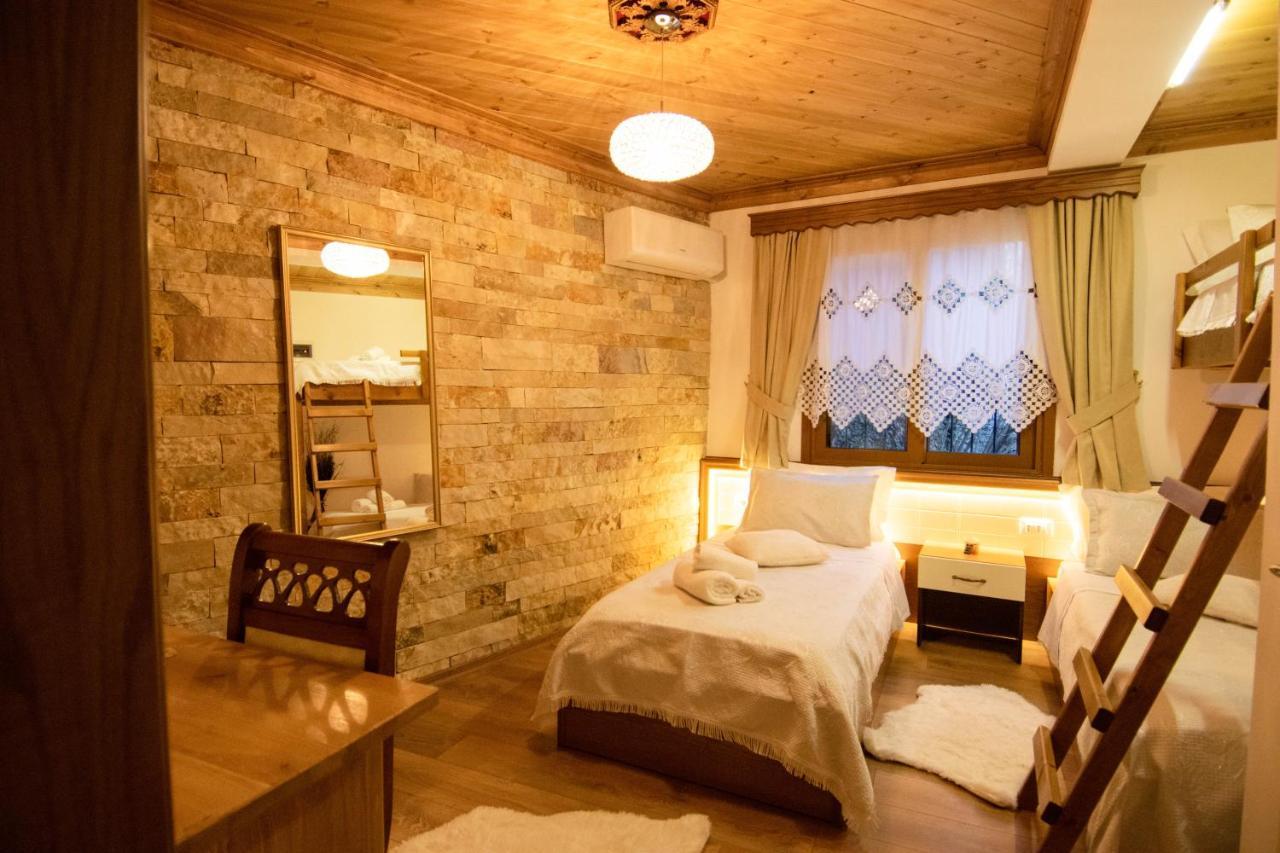 Te Kalaja Rooms Гірокастра Екстер'єр фото