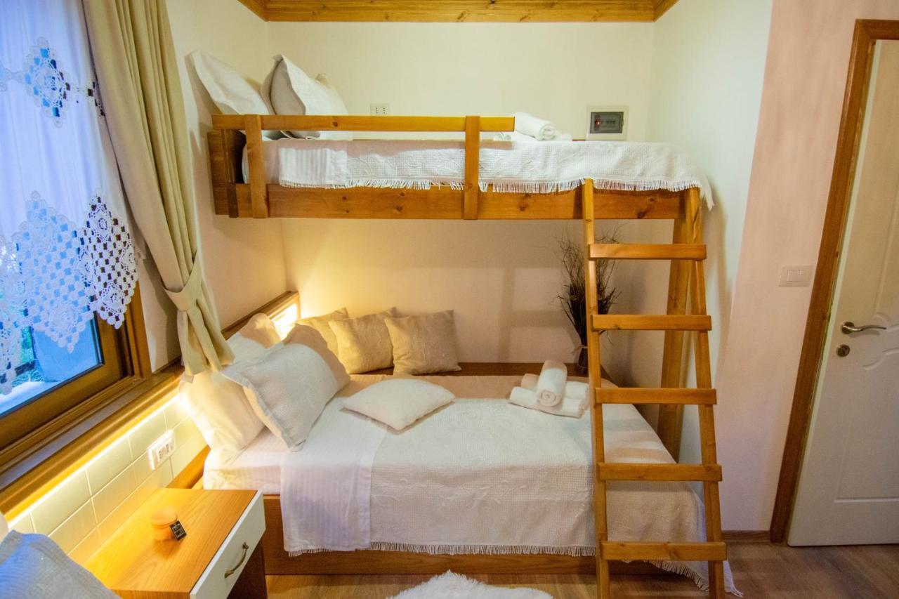 Te Kalaja Rooms Гірокастра Екстер'єр фото