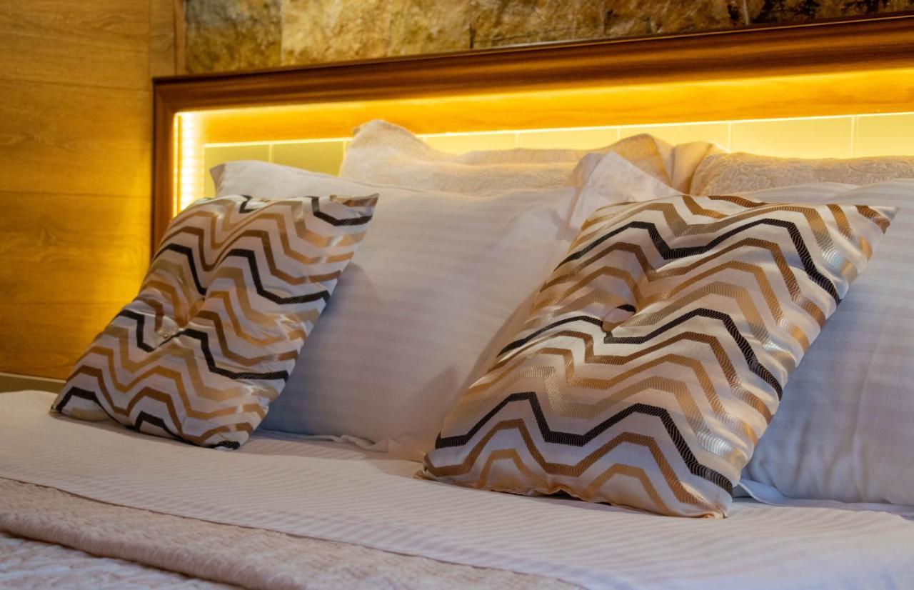 Te Kalaja Rooms Гірокастра Екстер'єр фото