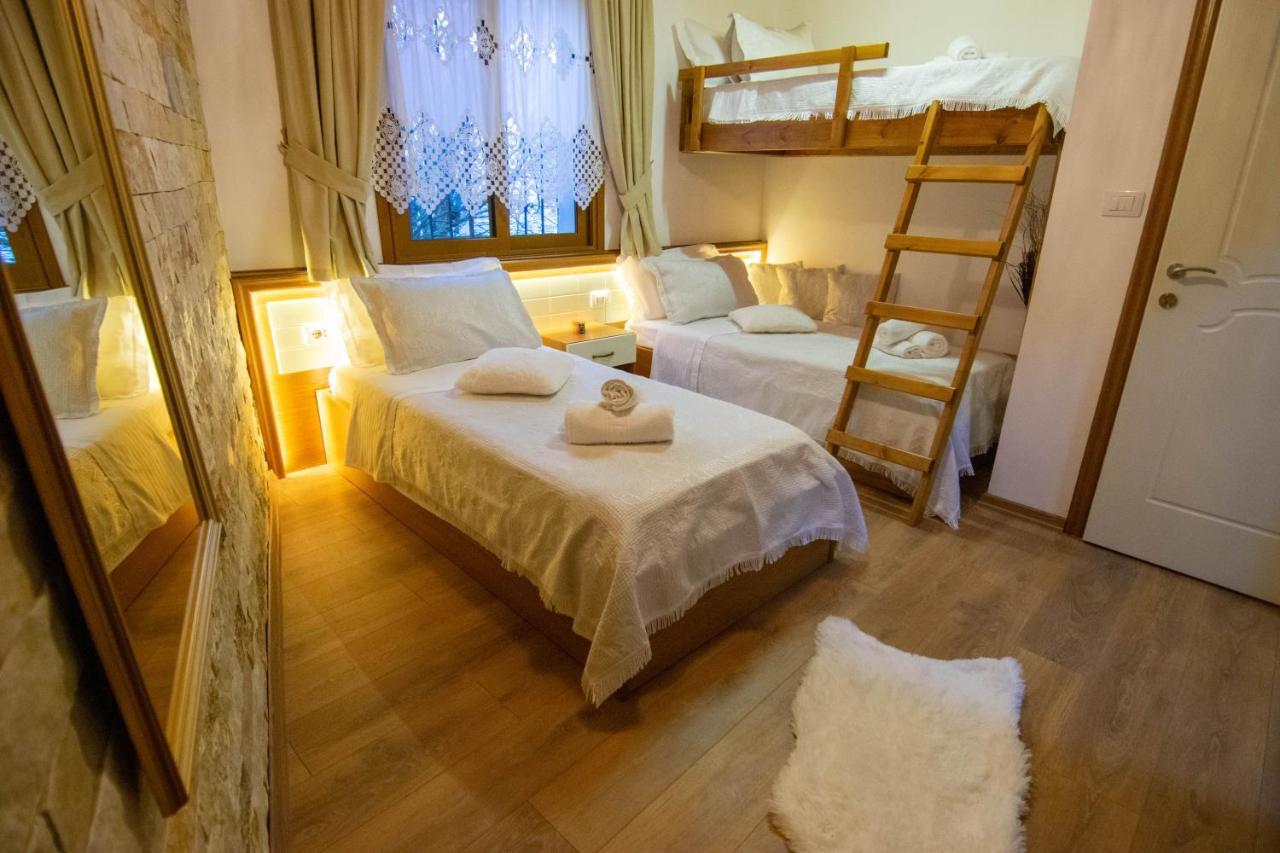 Te Kalaja Rooms Гірокастра Екстер'єр фото