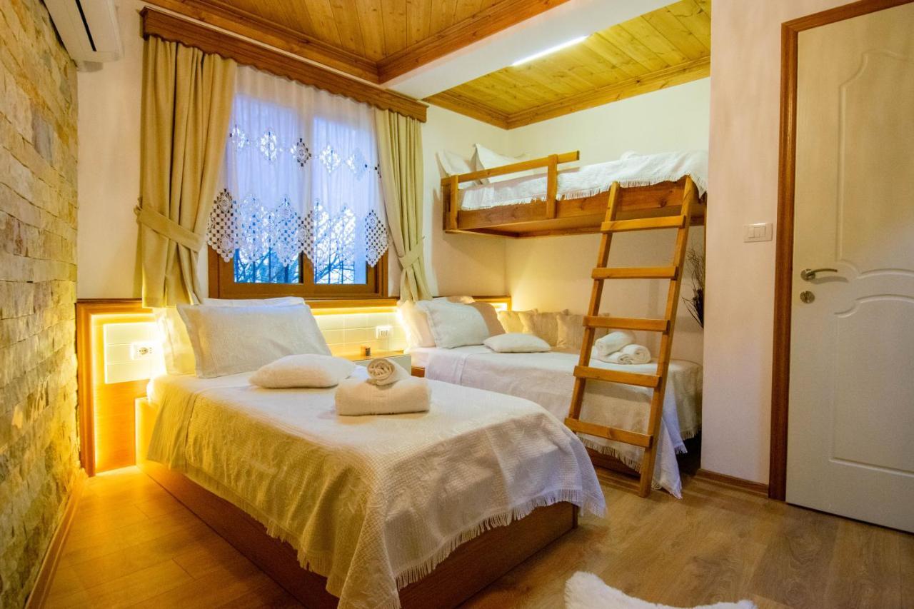 Te Kalaja Rooms Гірокастра Екстер'єр фото
