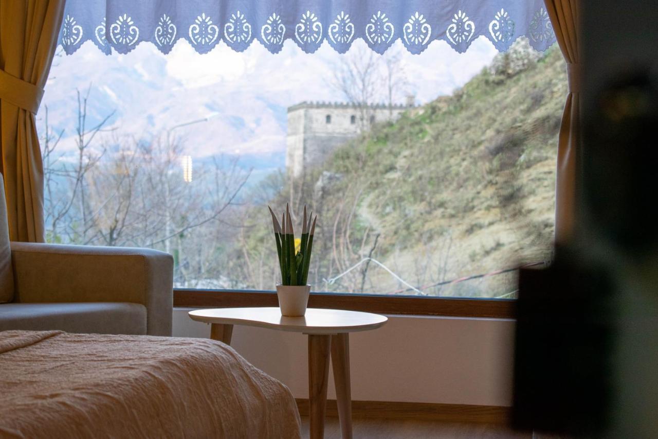 Te Kalaja Rooms Гірокастра Екстер'єр фото